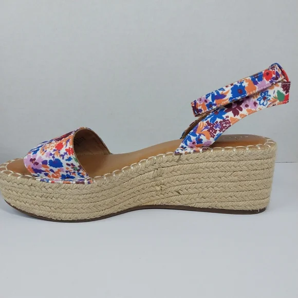 Kelly & Kate Women's size 9 M Espadrille Platform Flower Ankle Strap Sandals - Picture 8 of 13